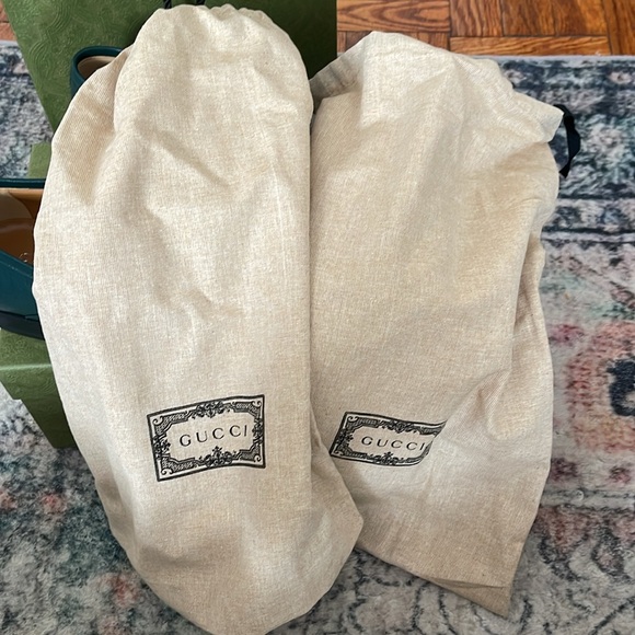 𝐌𝐞𝐧𝐬 𝐆𝐔𝐂𝐂𝐈 𝐠𝐫𝐞𝐞𝐧 𝐥𝐨𝐚𝐟𝐞𝐫𝐬 - Picture 11 of 11